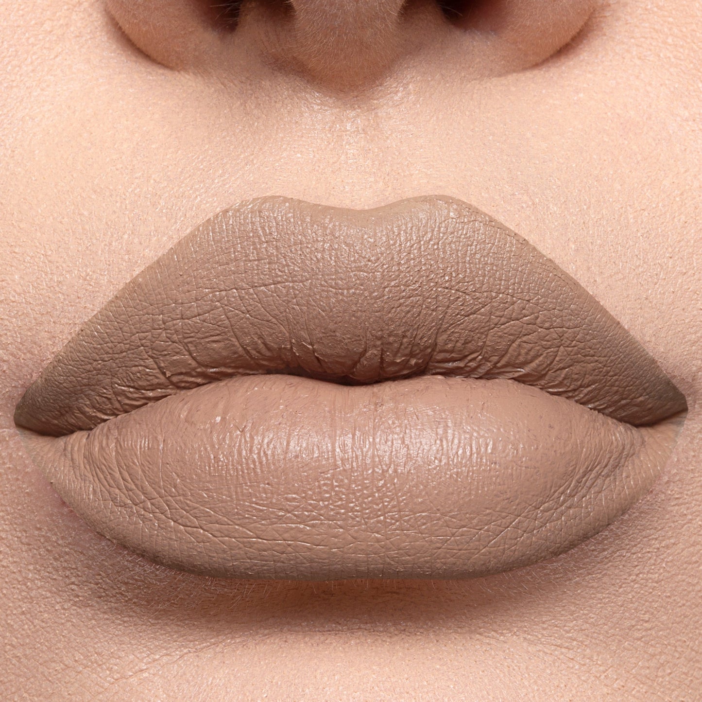 Long Lasting Liquid Lipstick - Dubai